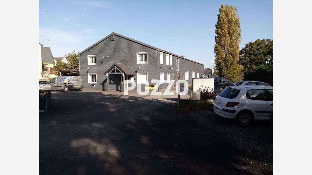 A louer local 200m² à Granville proche commerces