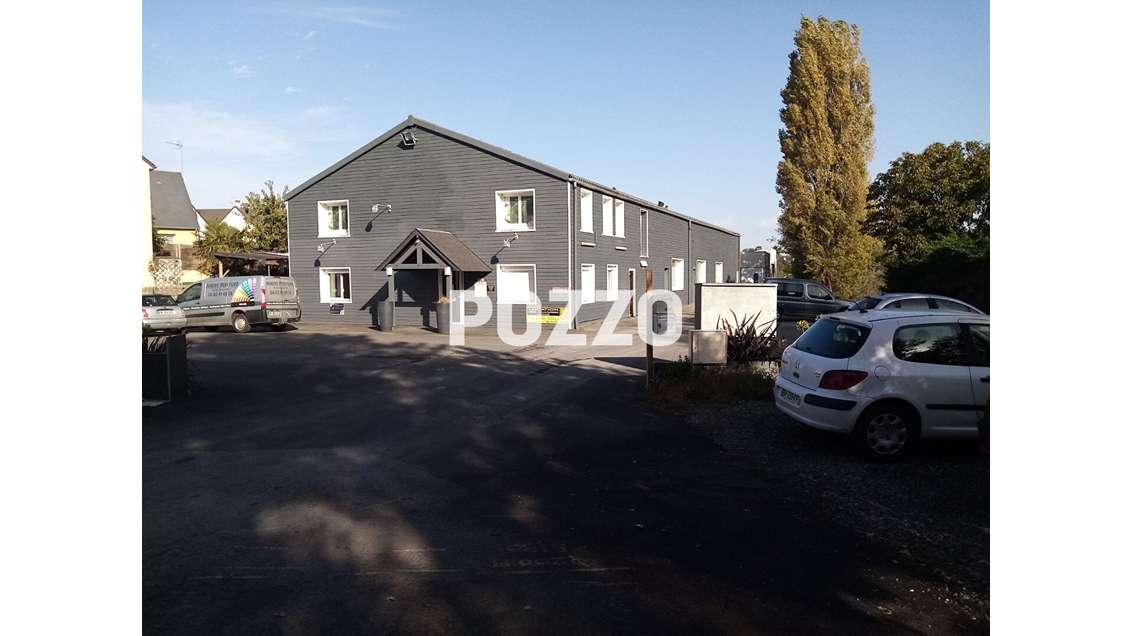 A louer local 200m² à Granville proche commerces