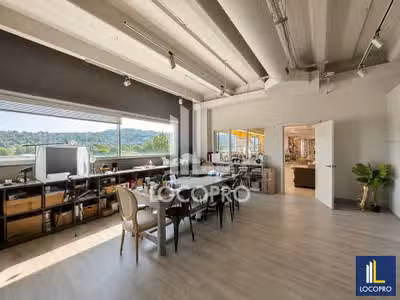Vente local d'activité de 941m² à Grasse St Marc