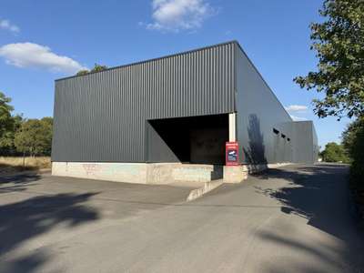 Local Industriel / Bâtiment à Grez-sur-loing