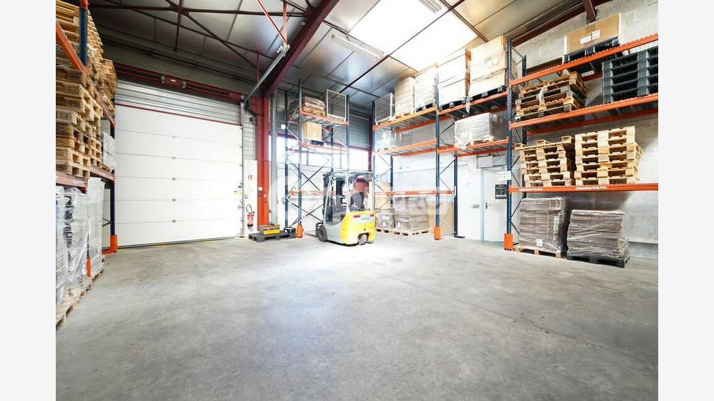Local d'activité à vendre à Grézieu-la-Varenne