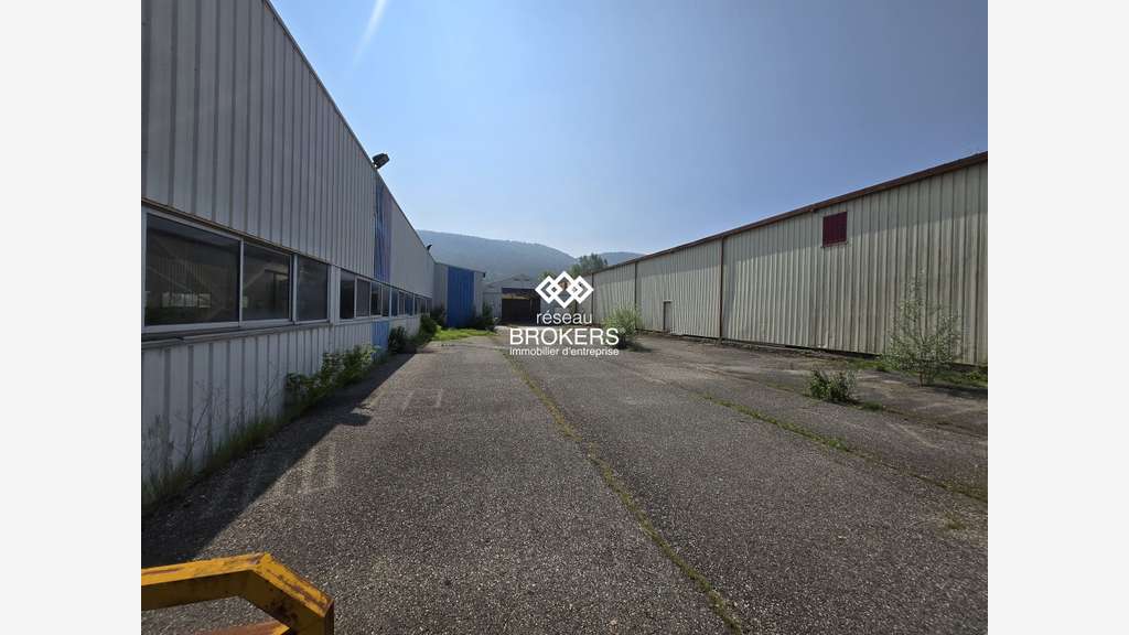 Usine à vendre à Groissiat Parc du Marais A404