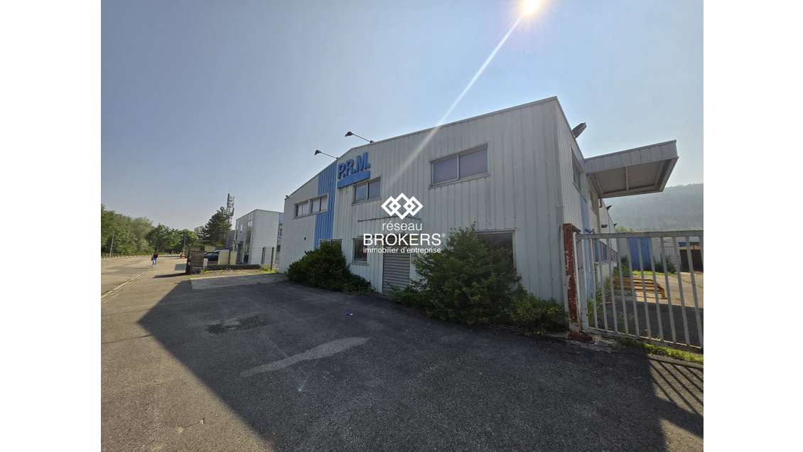 Usine à vendre à Groissiat Parc du Marais A404