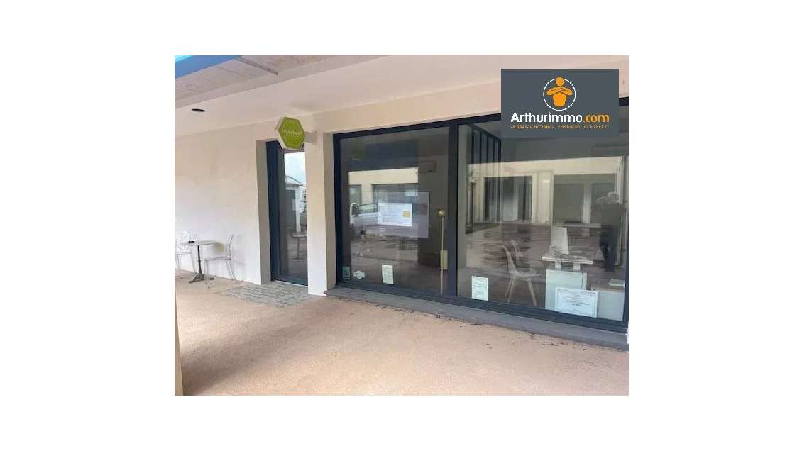 Vente murs commerciaux de bureaux à Porticcio