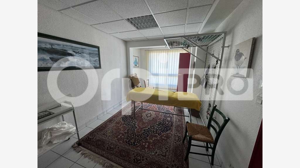 Vente local 50m² emplacement dynamique Guérande