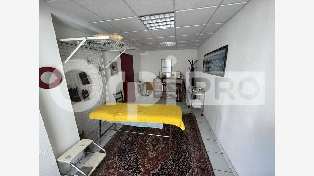 Vente local 50m² emplacement dynamique Guérande