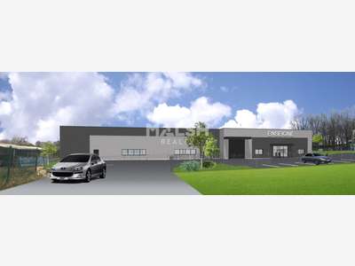 Bâtiment neuf 1247m² à vendre ou louer à Guéreins