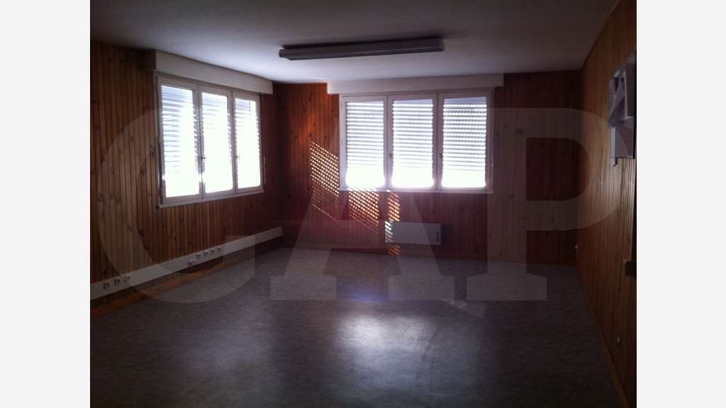 A vendre bâtiment 2568m² secteur Mur de Bretagne