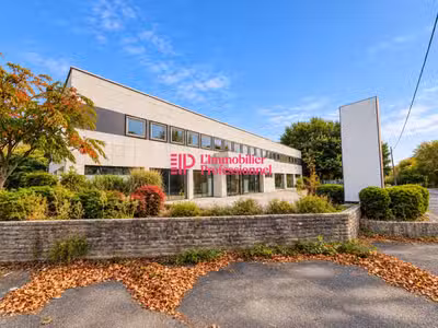 AV ensemble indus 2566m² empl stratégique Guidel
