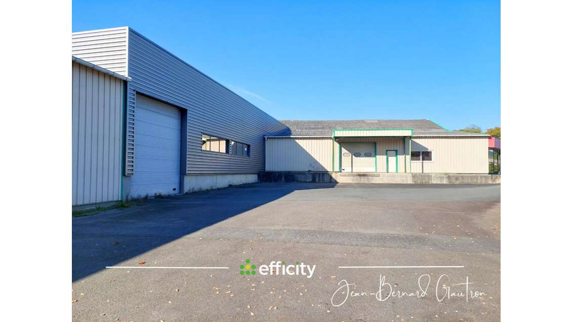 Location locaux professionnels 1560m² Guingamp