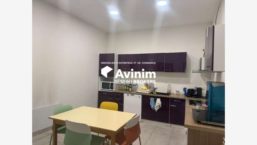 Vente local d'activité 256m² à Hérouville-en-Vexin