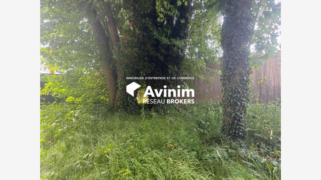Vente local d'activité 256m² à Hérouville-en-Vexin