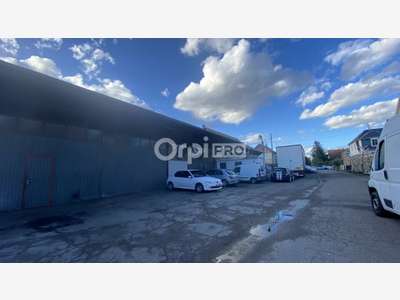 Local 1160m² à vendre à l'entrée de Horbourg-Wihr
