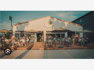 A vendre local 235m² zone du Palyvestre à Hyères