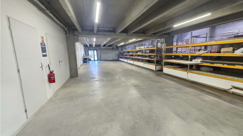 Local d'activité 1015m² ZAC St Martin à Hyères