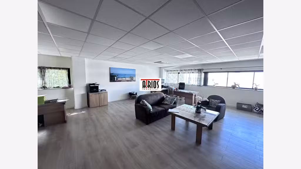Vente local d'activité 1015m² ZI St Martin Hyères