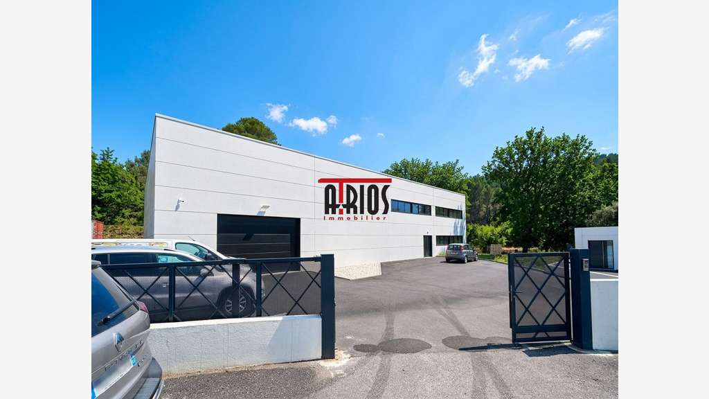 Vente local d'activité 1015m² ZI St Martin Hyères