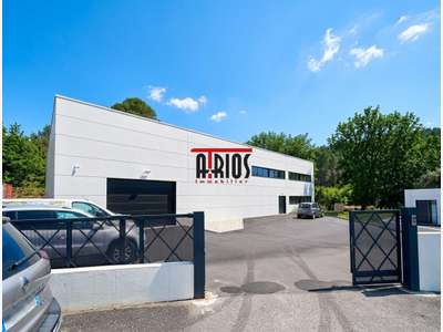 Vente local d'activité 1015m² ZI St Martin Hyères