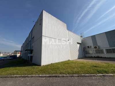 AV bâtiment d'activités indépendant 1326m² Irigny