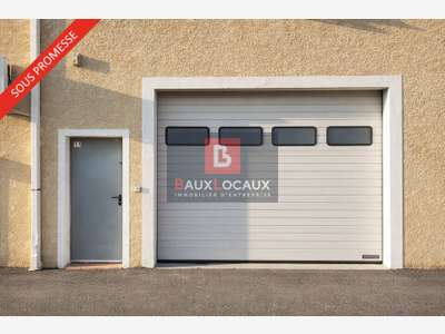 Vente entrepôt 92m² en ZI à Istres