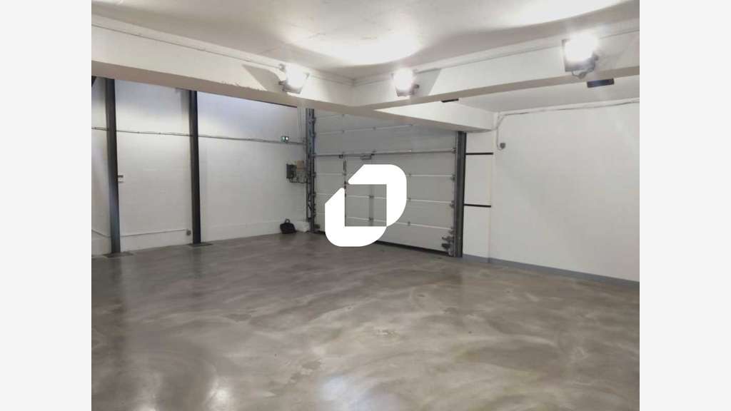Vente Local d'activité 405m² Ivry sur seine