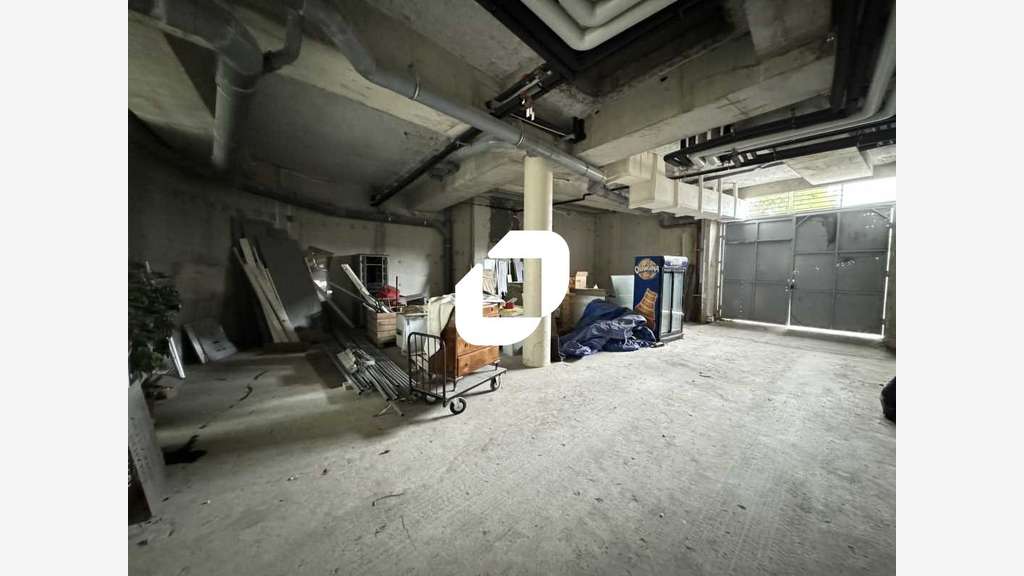 Vente Local d'activité 606m² Ivry sur seine