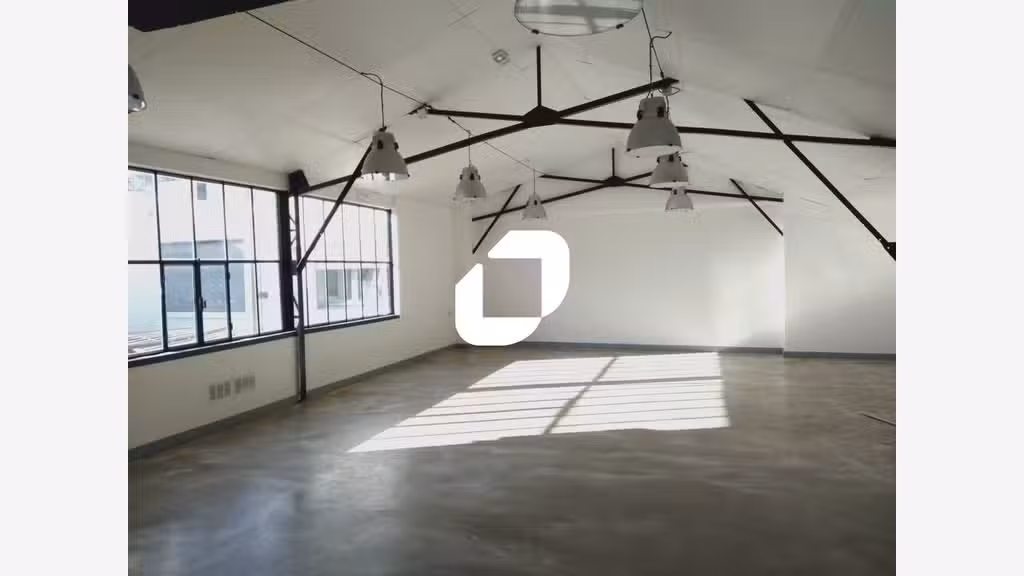 Vente Local d'activité 1026m² Ivry sur seine