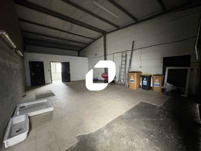 Vente Locaux d'activités - Entrepôts à Izon