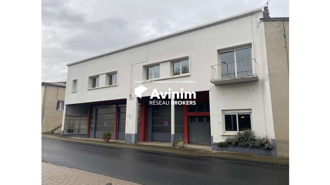Local d'activité ou commercial avec appartement