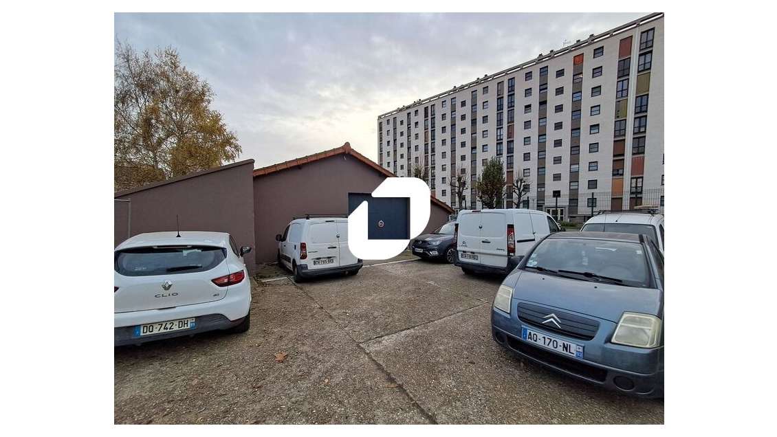 Vente Local d'activité 190m² L'hay les roses