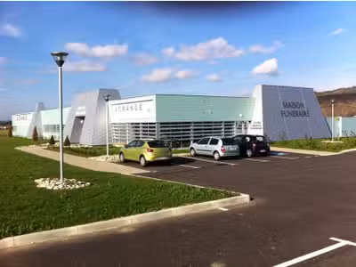 À vendre – Local d'activités de 700 m² à La Basti