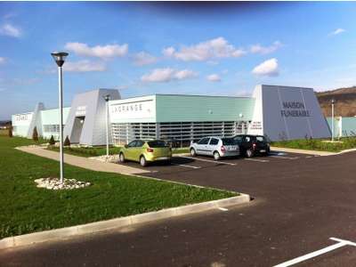 À vendre – Local d'activités de 700 m² à La Basti