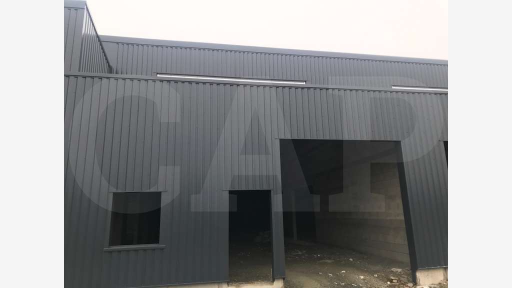 A vendre cellule d’activités 250m² à La Bouëxière
