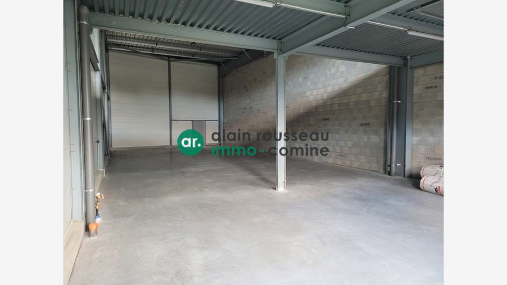 Vente local neuf 273m² à La Chapelle sur Erdre