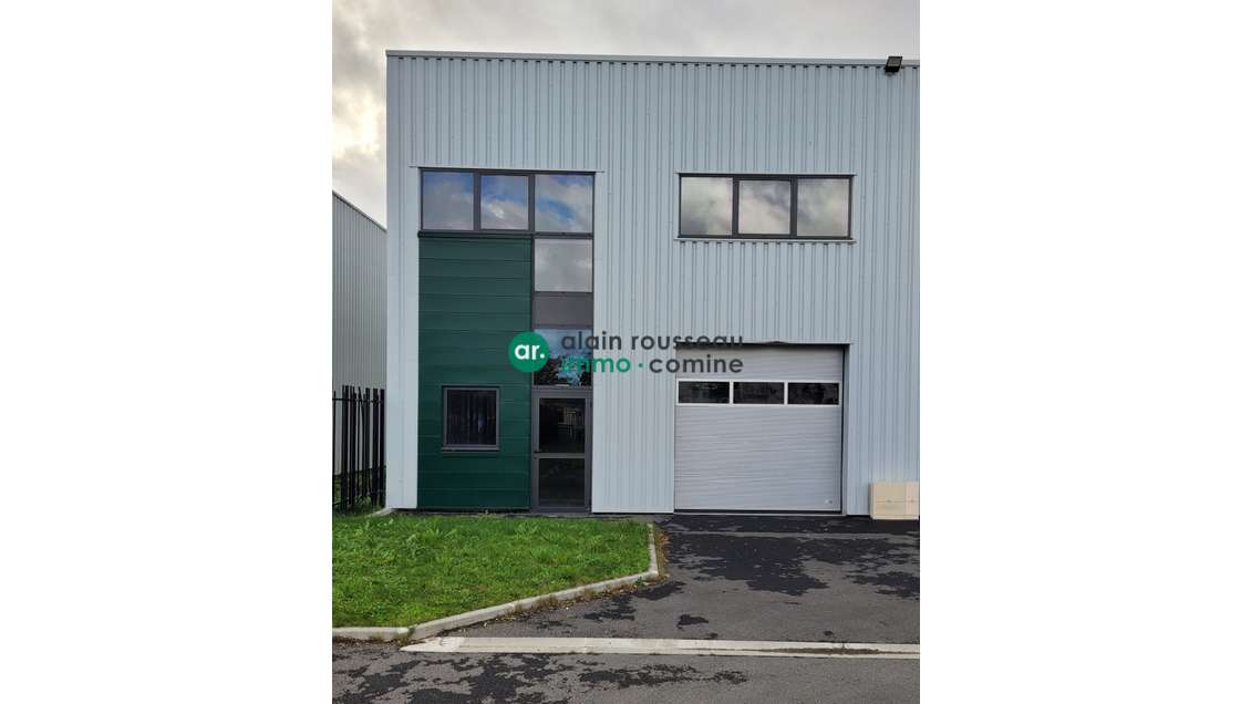 Vente local neuf 273m² à La Chapelle sur Erdre