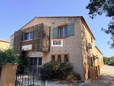 Vente entrepôt bureaux ou habitation 670m² la Crau