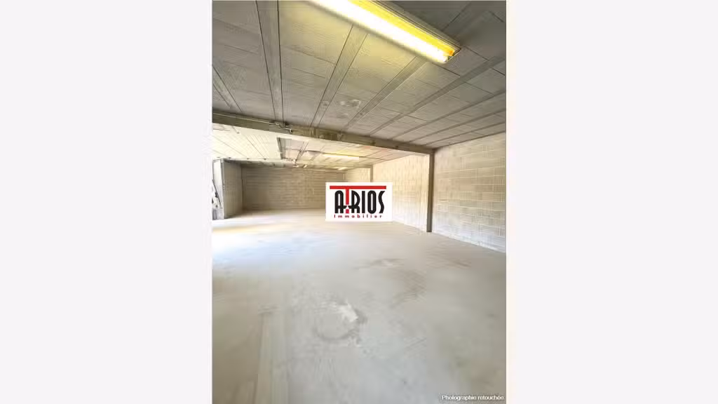 Vente local d'activité 567.57m² en ZI la Farlède