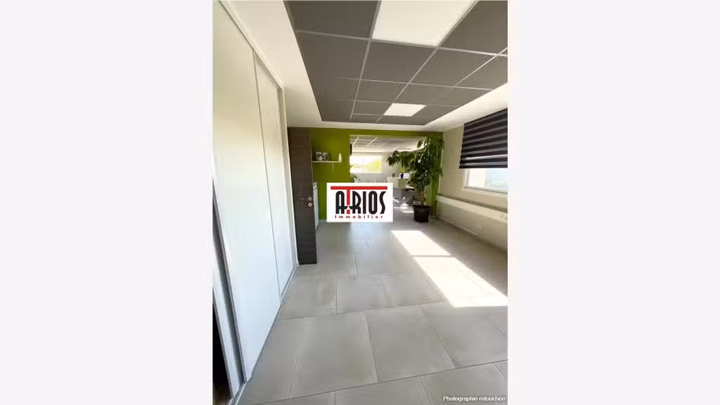 Vente local d'activité 567.57m² en ZI la Farlède