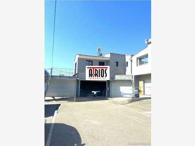 Vente local d'activité 567.57m² en ZI la Farlède