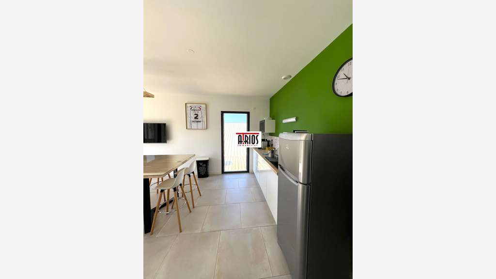 LOCAL D'ACTIVITÉ 247 M²