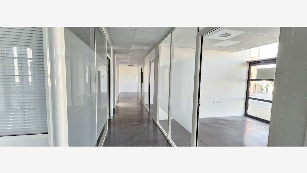 Vente local d'activité 290m² La Farlède