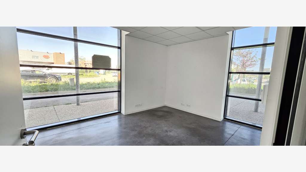 Vente local d'activité 290m² La Farlède