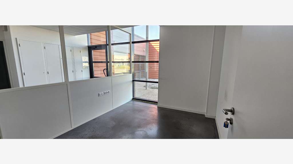 Vente local d'activité 290m² La Farlède