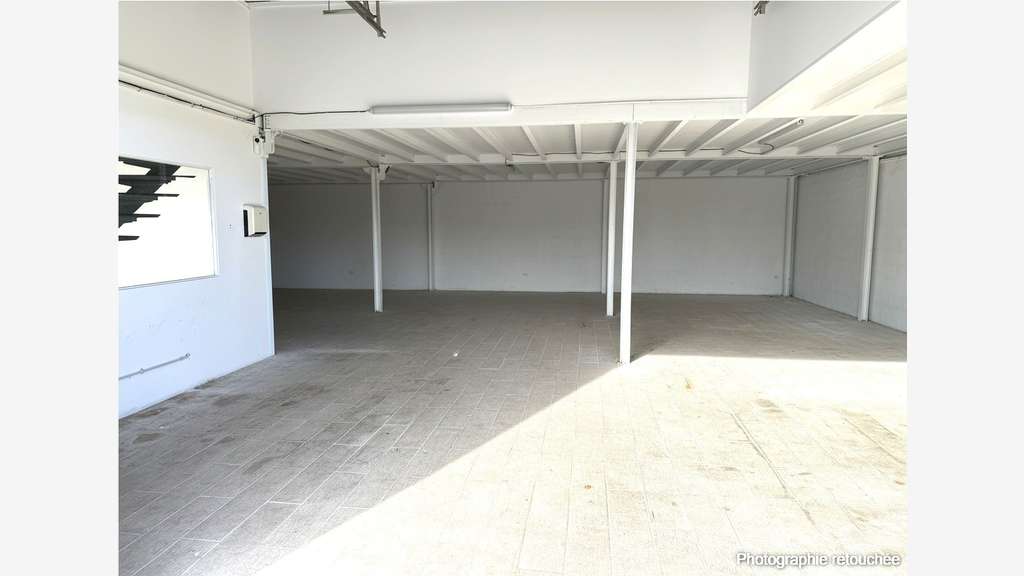 Vente local 285m² zone du Pouverel à La Garde