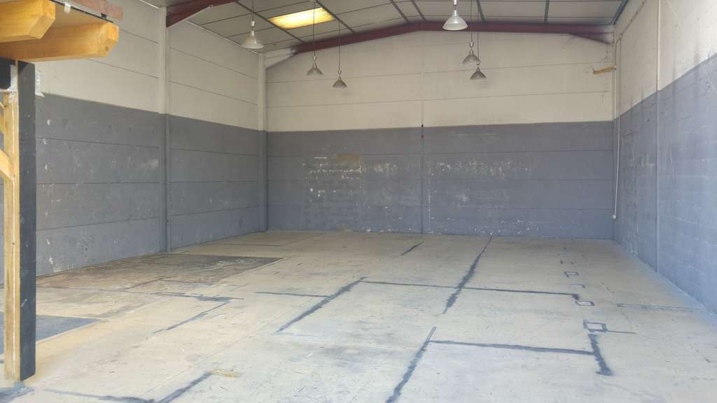 Vente 3 locaux d'activités total 513m² à La Garde