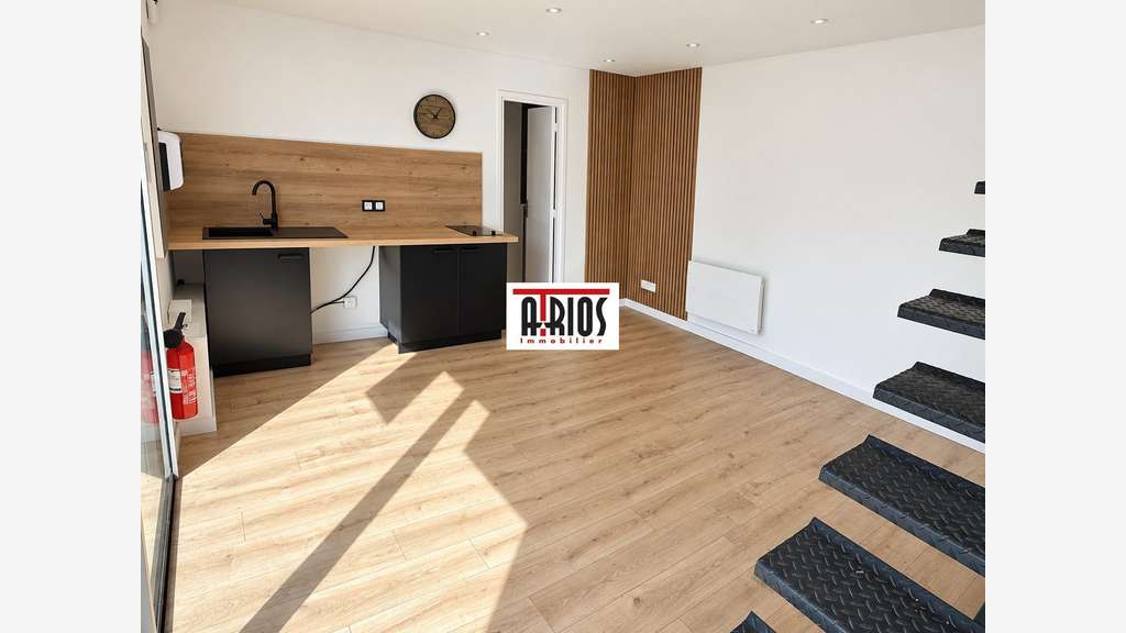 AV local d'activité 285m² zone Pouverel à la Garde