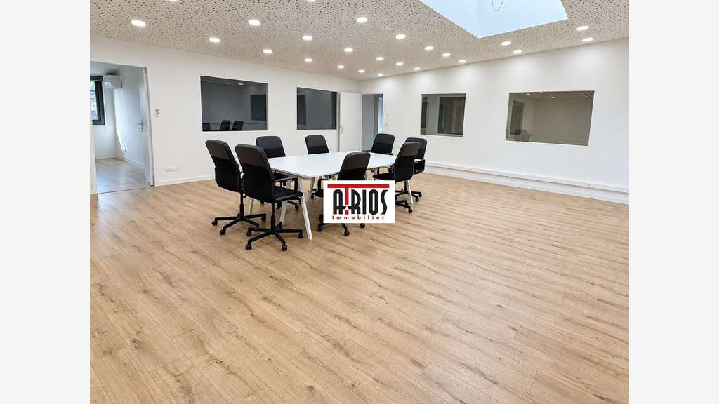 AV local d'activité 285m² zone Pouverel à la Garde