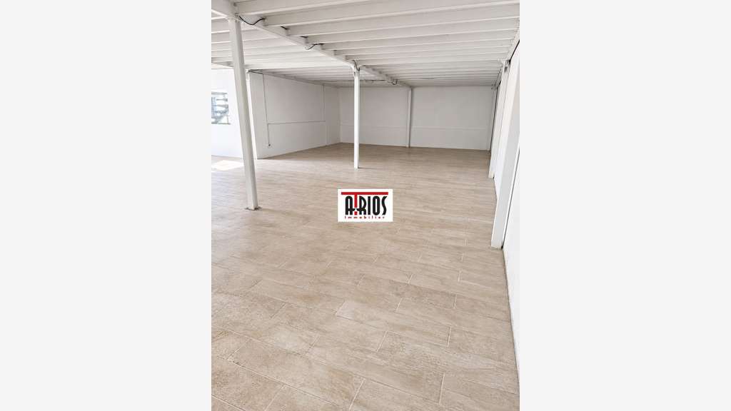 AV local d'activité 285m² zone Pouverel à la Garde