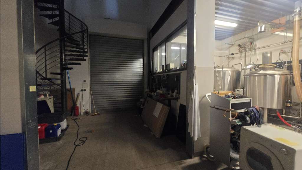 Vente local professionnel bureaux 311m² la Garde