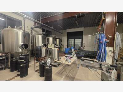 Vente local professionnel bureaux 311m² la Garde